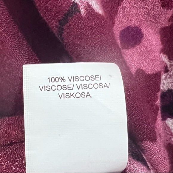 Lucky Brand long sleeve cranberry floral top size medium - Picture 7 of 7